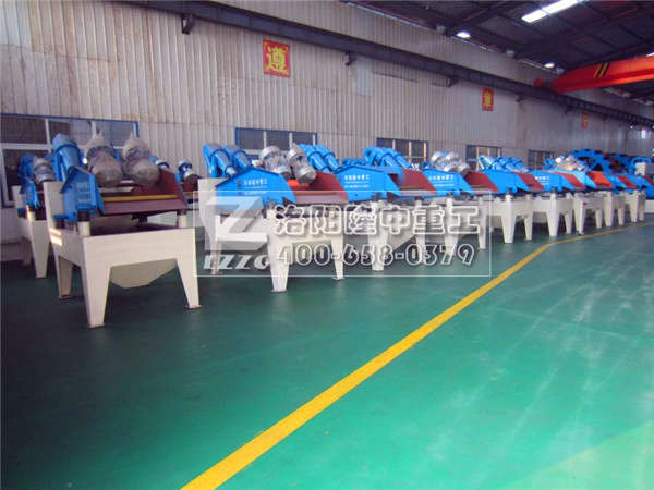 ¡�м�(x��)ɰ�����b�ý�(j��ng)��(j��)Ч����Σ�