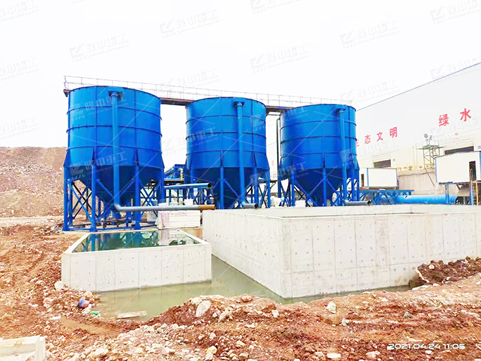 ɰ�����{�ĞR����ν�Q��¡�Эh���o��֧�У�