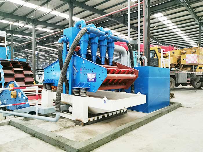 細(xì)砂回收機(jī)設(shè)備如何更好的解決沉淀池回收處理的問題